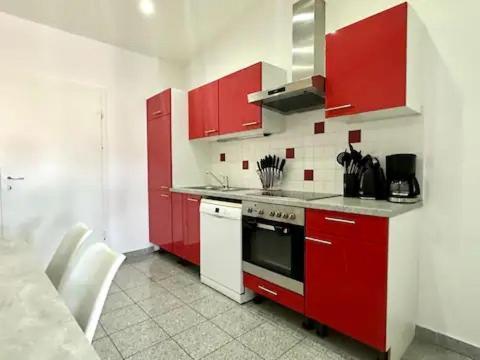 Designer Apartments, 2 Min To U1 Reumannplatz Вена Экстерьер фото